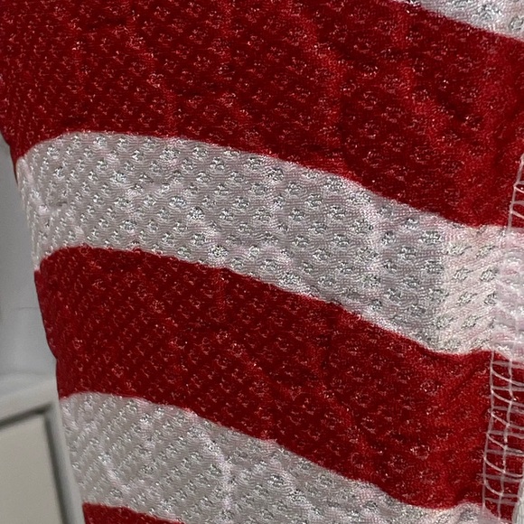 Under Armour Gameday Armour Pro 5-Pad Top with American flag accents - Picture 4 of 11